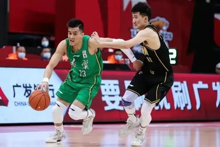 泰尔齐奇要重新赢得更衣室的完全信任，又尤其需要有影响力的主力球员的支持。